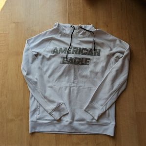 Size Medium Men's American Eagle Sweatshirt